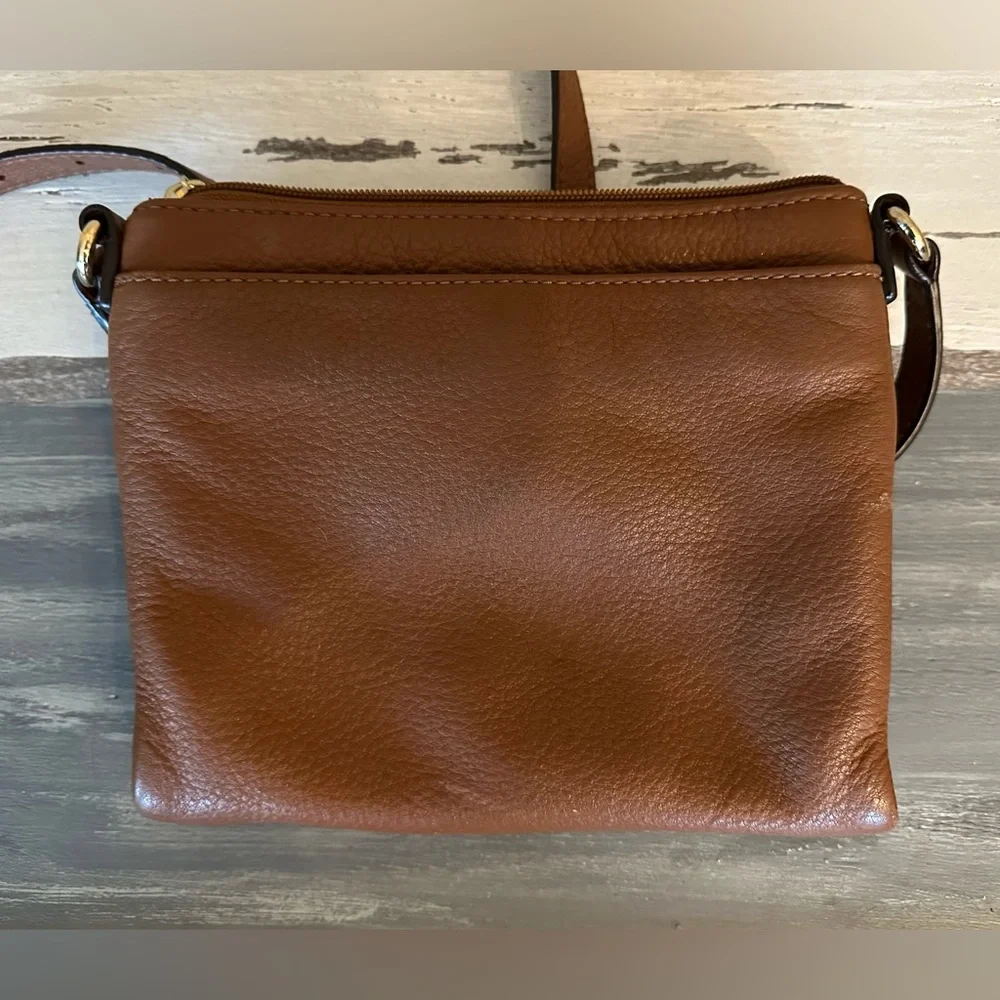 Michael Kors Leathered Crossbody Bag‎